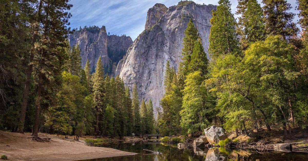 منظر طبيعي رومانسي - رمز شعر الغزل العربي